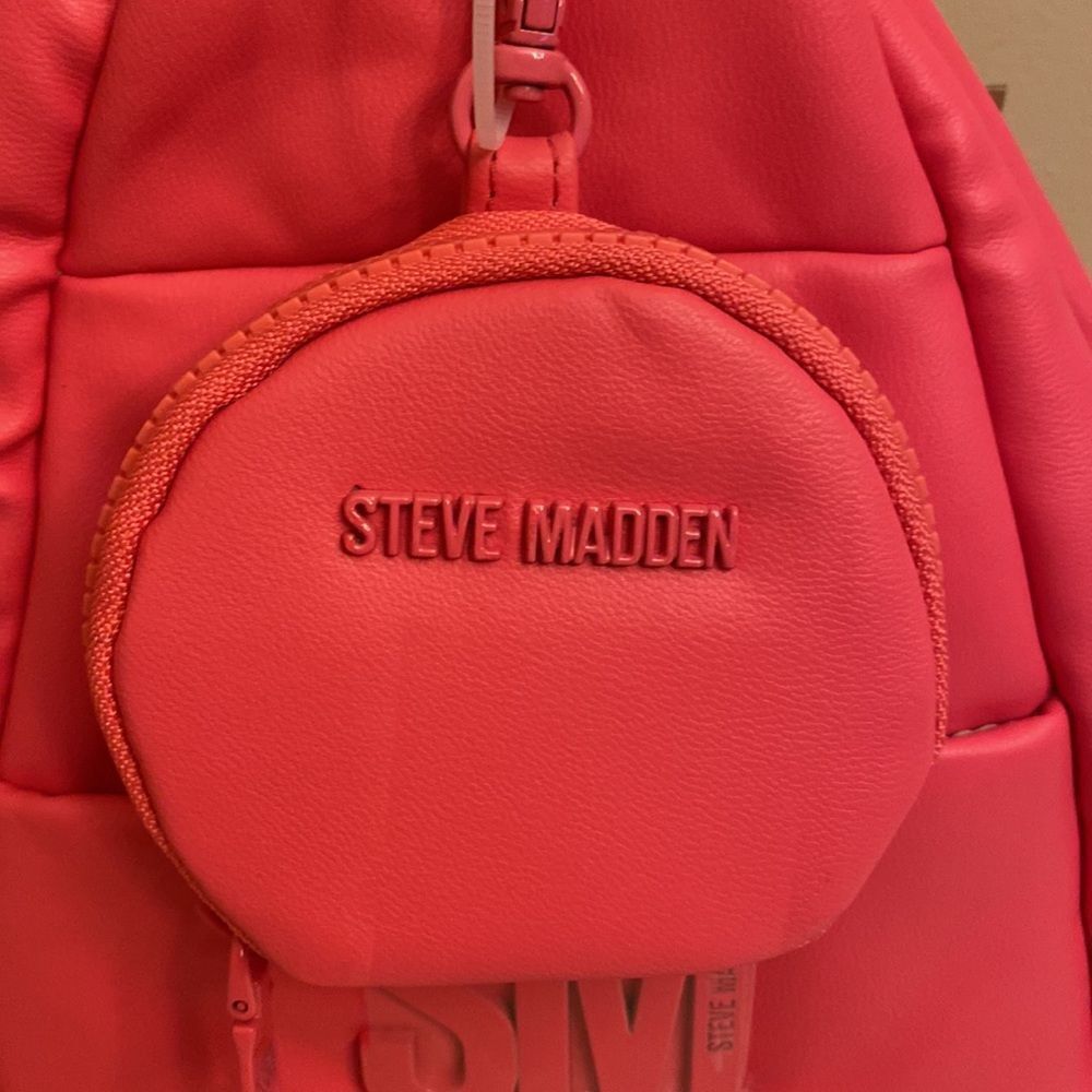 NWT Steve Madden (bjaya) Backpack w/Matching Coin Pouch -Pink - Picture 3 of 13